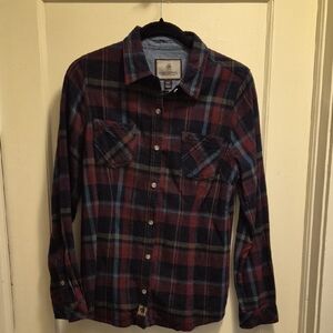 Legendary Whitetails Women's Flannel Shirt